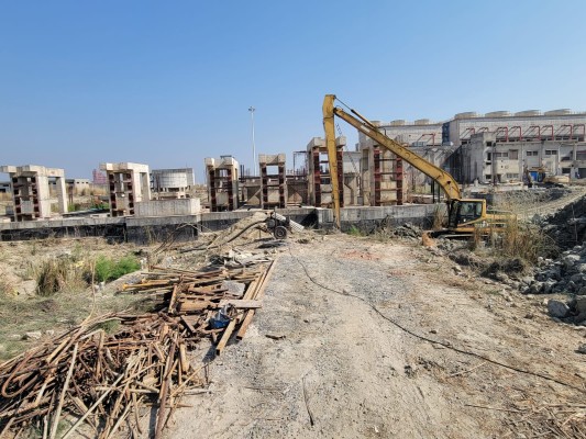 https://daily-bangladeshmirror.com/post/neetir-jtiltay-tin-bchr-pichiye-7-hajar-kotir-stil-karkhana