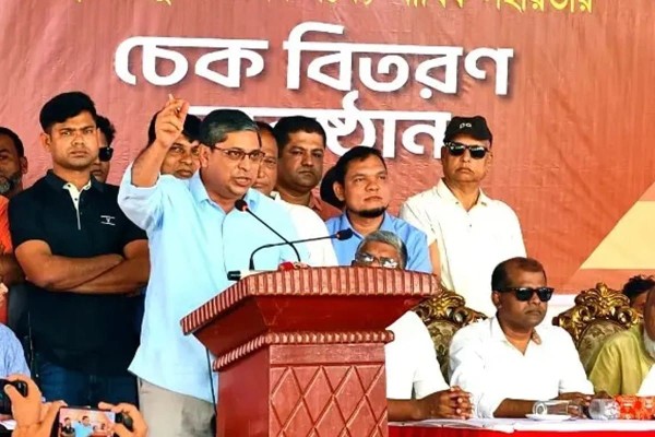 https://daily-bangladeshmirror.com/post/bienpir-snge-beeemani-kra-netader-dle-thanni-hbe-na-prtimntree