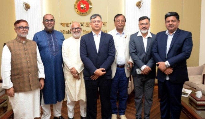 ৬ সিটি করপোরেশন প্রশাসক দায়িত্ব নিলেন